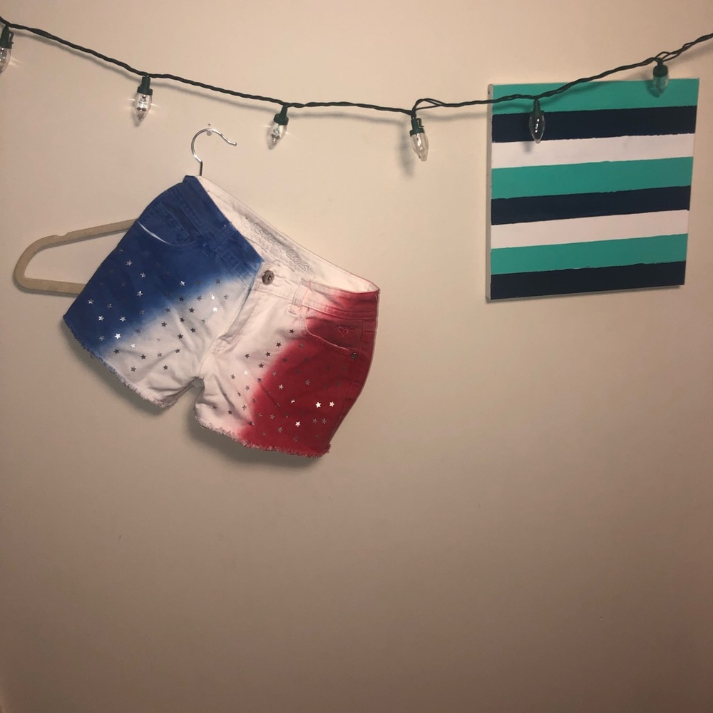 Justice Shorts!